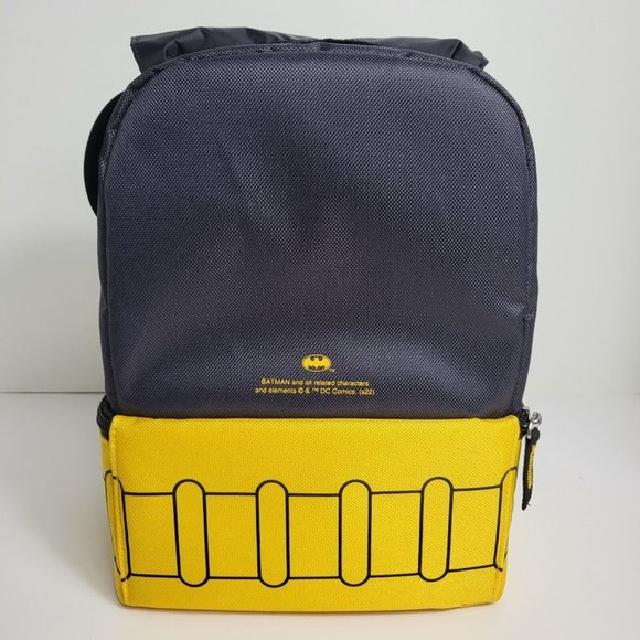 Thermos DC Comics Batman Kids Dual Compartment Lunch Box Bag With Cape PVC Free - Picture 2 of 16